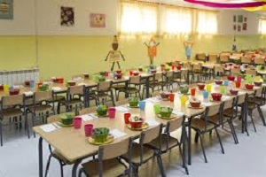 Un juzgado considera discriminatorio exigir el empadronamiento en el municipio para acceder a una ayuda de comedor escolar