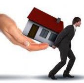 Los jueces españoles están obligados a examinar la abusividad de una cláusula bancaria incluso tras el fallo en la ejecución hipotecaria